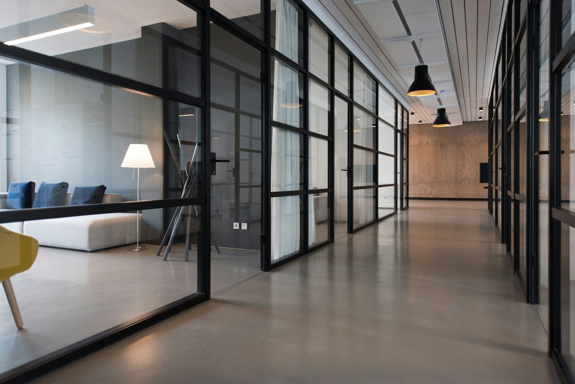 Modern conference room with natural light and contemporary furnishings